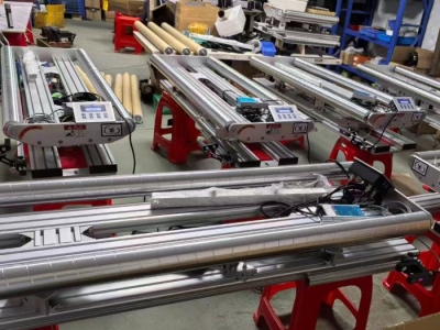Dual force servo correction system